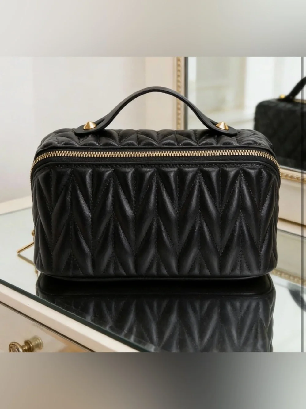 ✨🖤 NWT Travel Makeup Bag – Misvivaus (Black) 🖤✨ - Picture 7 of 8